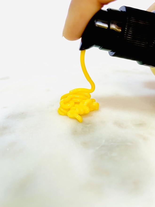 Age-Defying Creme, Made with Cold Pressed Oils, Natural Antioxidants and Pure Essential Oils, Reduces Wrinkles and Pigmentation for Dry Mature Skin In Women, Reverses Sun Damage, 30 ml