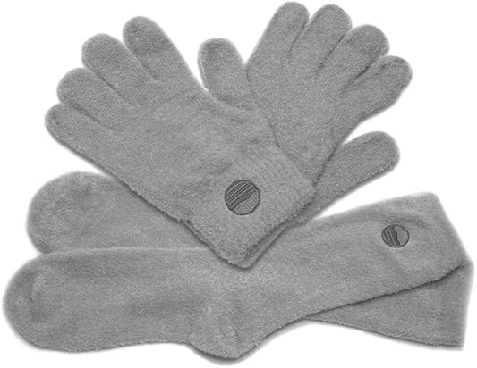 Purple Canyon Aloe Socks and Gloves Set | Light Gray Fuzzy Socks and Gloves Infused with Aloe and Vitamin E | Spa Socks and Gloves for Women