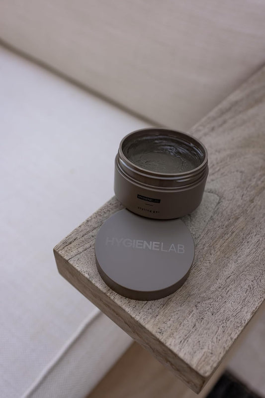 Men's Hair Gel - EWG Verified, Strong Hold, Matte Finish, Weightless Texture, Sandalwood Scent, Non-Toxic Clean Formula, Suitable for All Hair Types