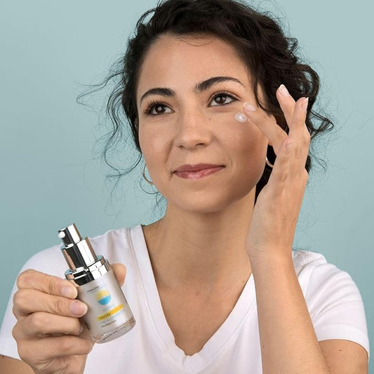 SUNNIE The Illuminator Eye Lifting Cream - Dark Circle and Puffiness Treatment, Wrinkle and Brightening Eye Cream - Anti Aging Formula (.53 oz/ 15 g)