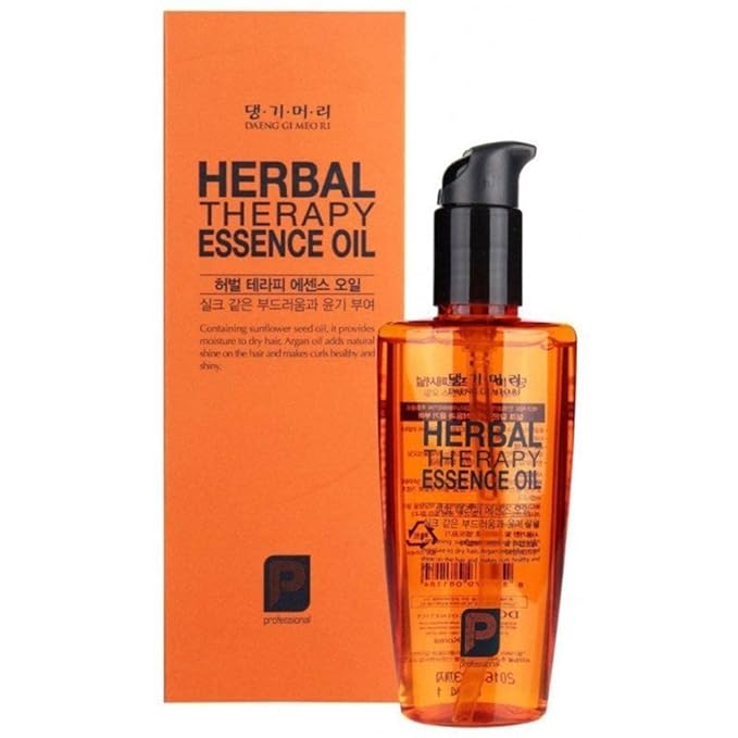 Daeng Gi Meo Ri- Professional Herbal Therapy Essence Oil, Intensively Nourishing and Protecting Hair, Soft and Smooth, Creating a Thin Layer on the Surface, 140 ml