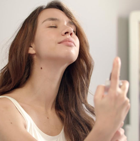 Del Indio Papago Facial Day and Night Cream Bundle includes a rose water spray - Both Tepezcohuite 60g / 2.Fl Oz (3-pack)