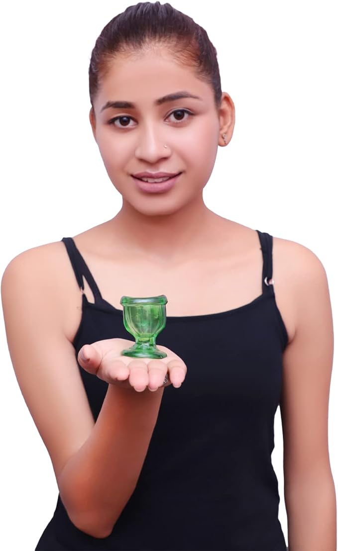 Glass Eye Wash Cup for Keep Your Eyes Clean and Healthy | Soothing Relief from Allergens Irritants Makeup Dust Dry Eyes | Eye Shaped Rim Snug Fit Set of 2 (Light Green)