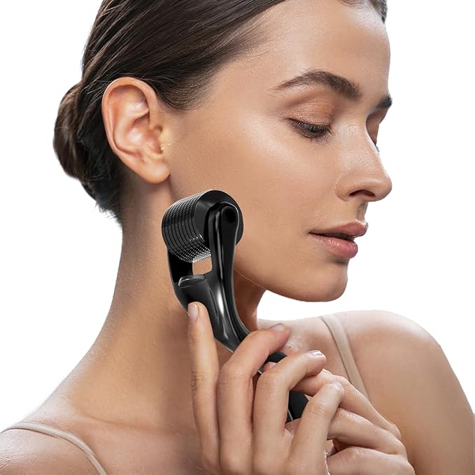 540 Titanium Derma Roller For Face Hair Beard，Scalp Derma Roller， Beard Microneedle Roller，Personal Use Microneedling Roller Microdermabrasion Cosmetic Beauty Instrument For Men Women（Black 1.o）