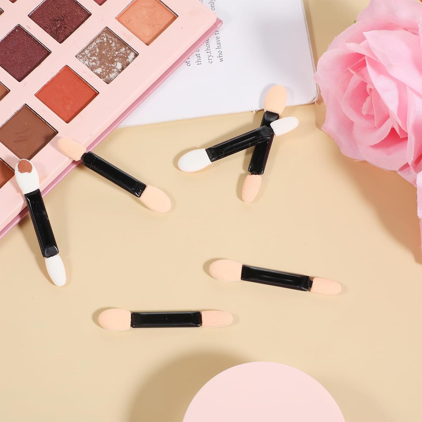 50 Pcs Disposable Eyeshadow Applicators Makeup Applicator Sticks Black Eye Shadow Applicators Dual Sides Disposable Eyeshadow-Applicators for Women Cosmetic Tool