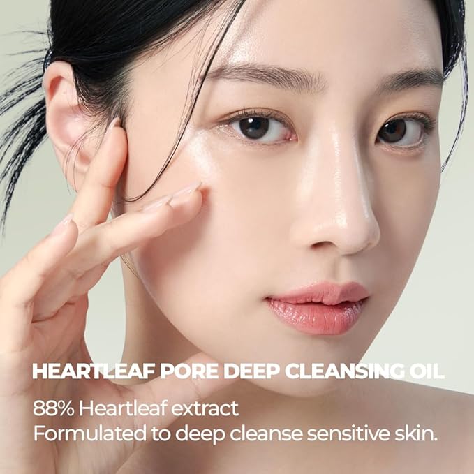 JMSolution Water Luminuous Silky Cocoon Black + Heart Leaf Cleansing Oil
