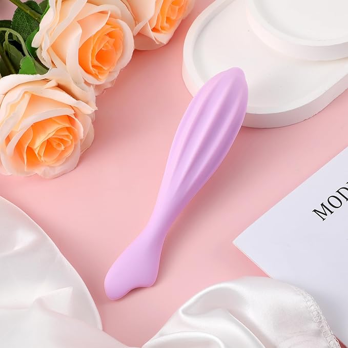 Facial Massage Roller, Silicone Face Massager Tool, Body & Face Care Tools Face Massage Stick for Women to Reduce Puffiness and Improve Wrinkles Face Sculpting Tool