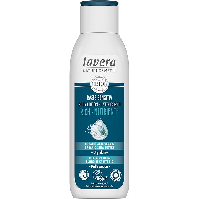 lavera basis sensitiv Body Milk Rich - organic aloe vera & organic shea butter - 24 h intensive moisturizing care - PETA certified - biodegradable - vegan - natural cosmetics - 8,45 fl.oz.
