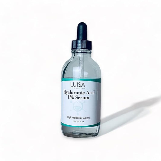 Hyaluronic Acid Serum for the face. Anti-aging serum that hydrates and reduces skin wrinkles.