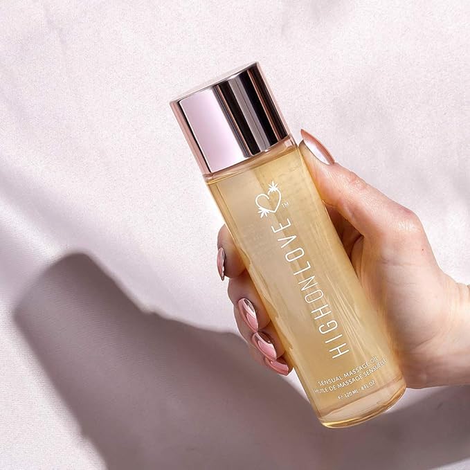 HIGHONLOVE Natural Body Oil with Hemp Seed, Grape Seed, & Vitamin E Oil - Moisturizing Body Glow with a Non-Greasy, Glowy Finish (120 ml) (Lychee Martini)