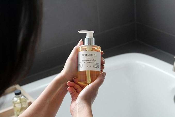 Passion Fruit Massage Oil, Non-Sticky Plant-Based Oil Blend That Leaves Skin Smooth and Soft Made with Real Maracuja Oil