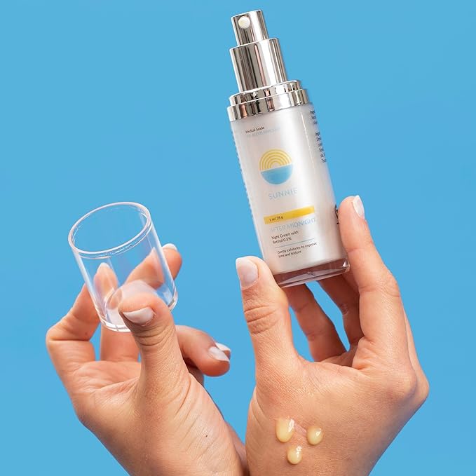 SUNNIE After Midnight 0.5% Retinol Night Cream, After Midnight Anti Aging Face Moisturizer, Restorative Night Cream, Reduce Fine Lines and Wrinkles (1 oz/28 g)