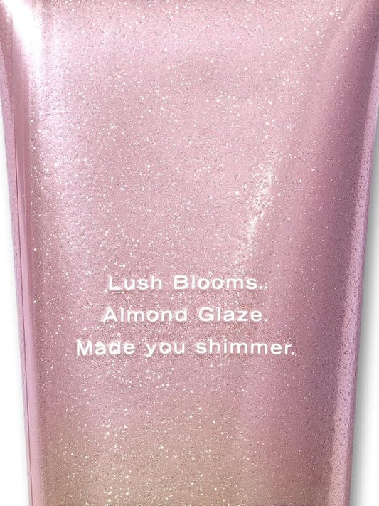 Victoria's Secret Velvet Petals Fragrance Body Lotion (8 oz)