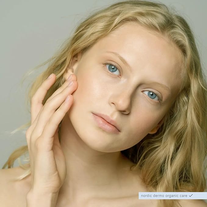 The Nordea - 2% Hyaluronic Acid Serum for Face with Arctic Algae & Vitamin B5 | Anti-Aging Serum for Fine Lines, Wrinkles Hydrating Serum (2% Hyaluronic Acid Skin Serum for Face)