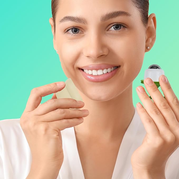 Ice Globes for Face - 2pcs Ice Roller, Massage Ball Roller for Women, Relieve Discomfort and Puffiness, Eye Lag, Green Plantlike