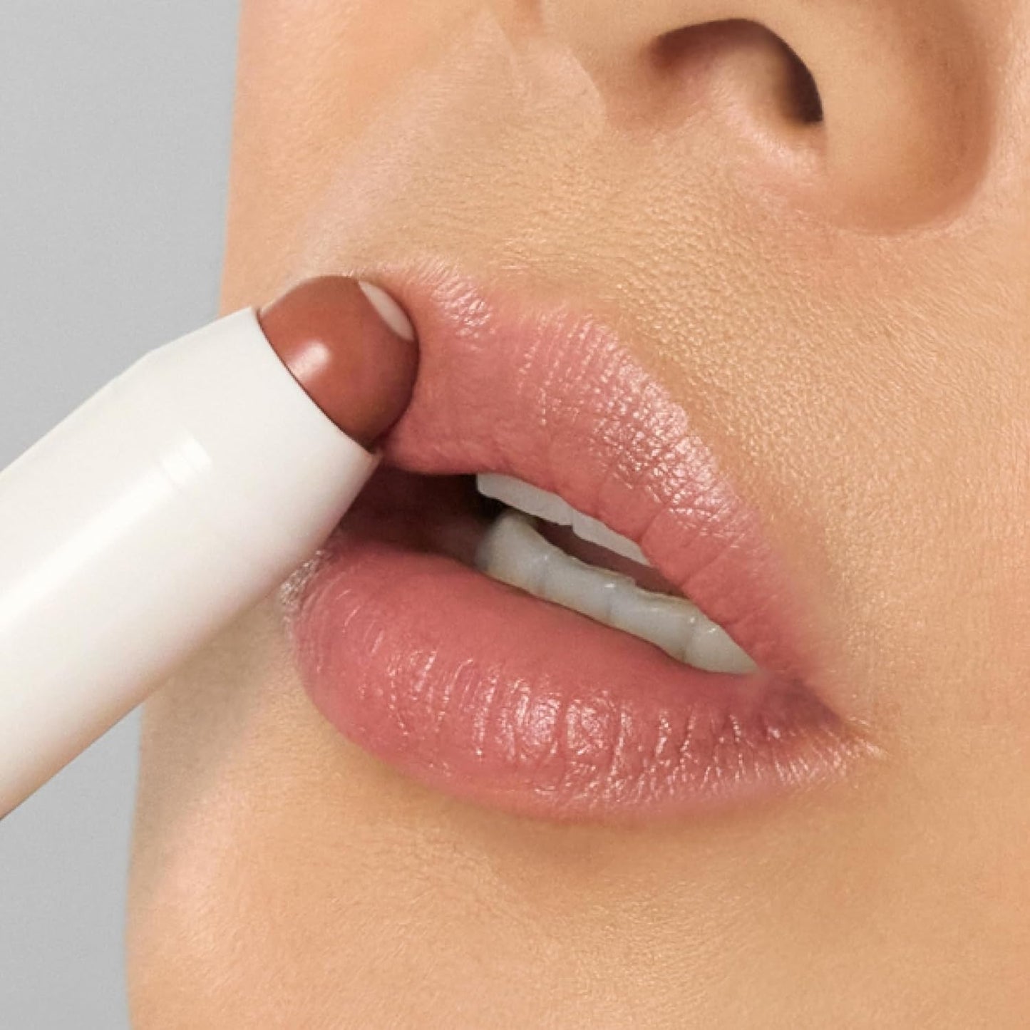 Julep It's Balm Tint of Color Lip Balm - Sahara Sunset | Hydrating Lip Color with Vitamin E Core | Natural Gloss Finish | Vegan & Cruelty-Free