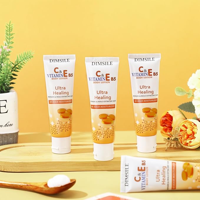 50 Pack Travel Size Body Lotion 1 Oz Dry Skin Moisturizer with Flip Cap for Extra Dry Skin, for Inns and Hotels, Airlines, Offices, Gyms and More(Natural Style)