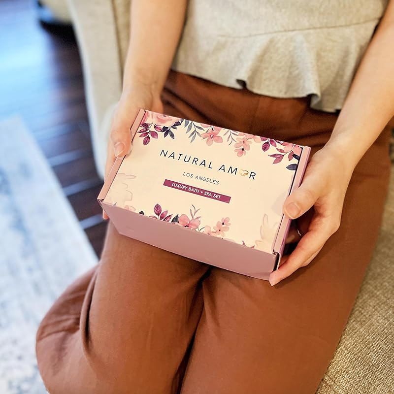 Natural Amor Handmade Spa Gifts for Women, Thank you Gift, 5pcs Gift Set for Women,Includes Bath Salt, Bath Bomb, Lip Balm