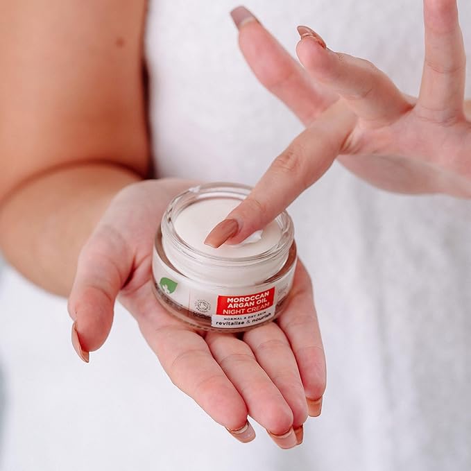 Dr. Organic Moroccan Argan Oil Night Cream | Nourishing Overnight Therapy Cream, For Normal to Dry Skin, Vegan, Natural, Certified Organic, Paraben & SLS-Free, 50 mL/ 1.7 fl oz